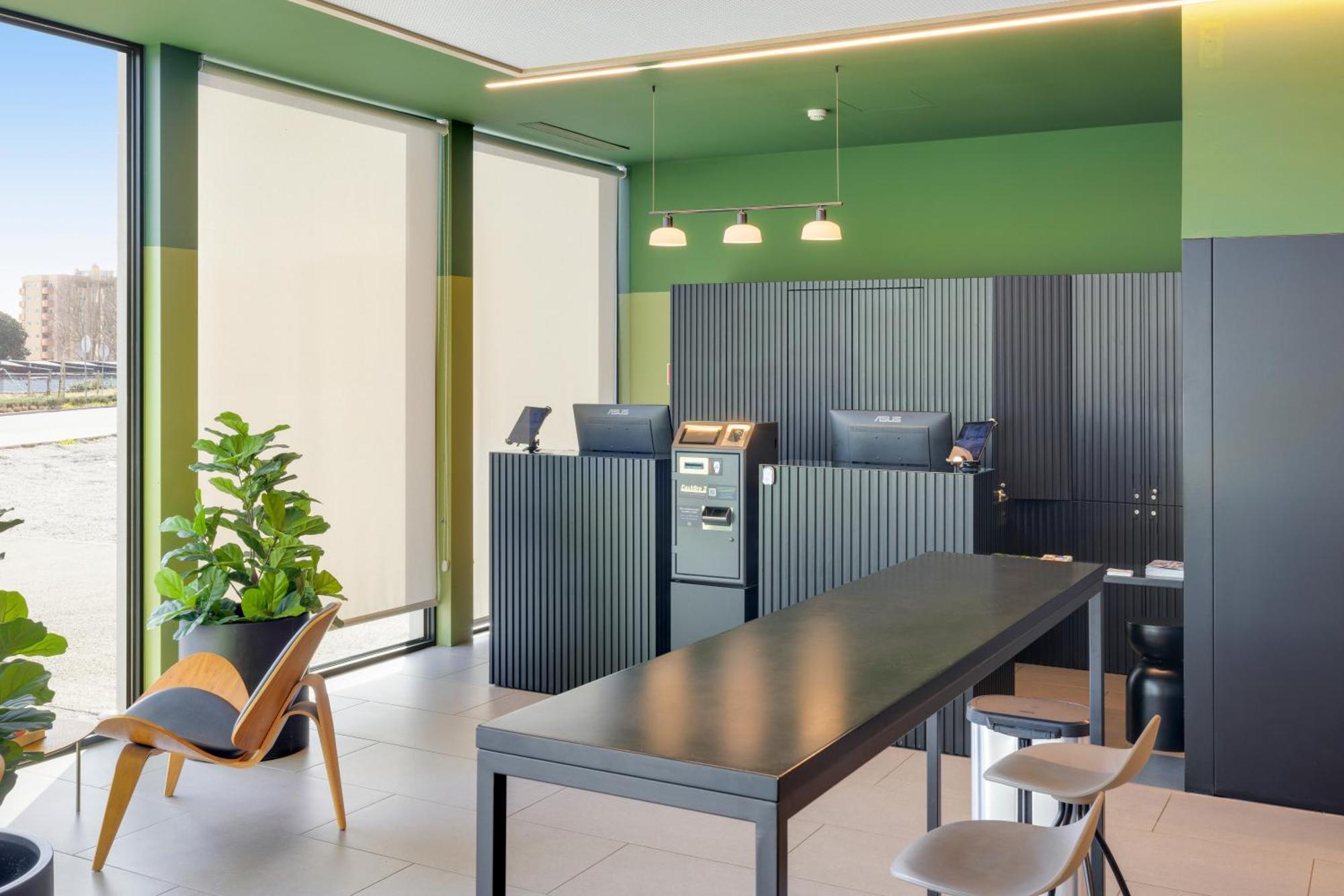 B&B Hotel Famalicao 빌라노바데파말리카오 외부 사진